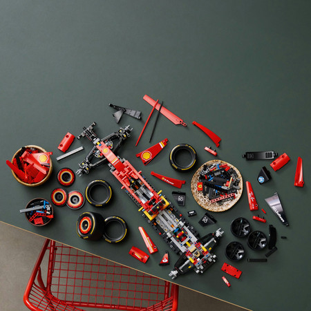 LEGO Technic 42207 Bolid F1 Ferrari SF-24 Car Auto wyścigowe