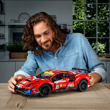 LEGO Samochód Wyścigowy Ferrari 488 GTE Duży 1682e 42125