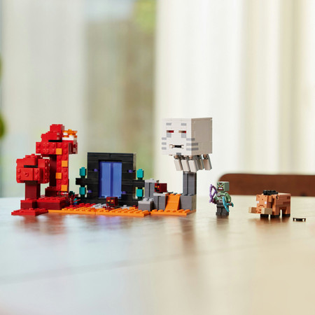 LEGO Minecraft Portal do Netheru 21255 Wojownik Orków Strzelający GHAST