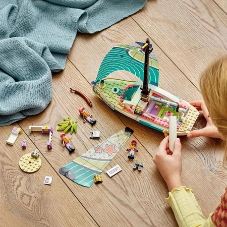 LEGO Friends 41716 Stephanie i Przygoda Pod Żaglami Łódź Statek + Akcesoria