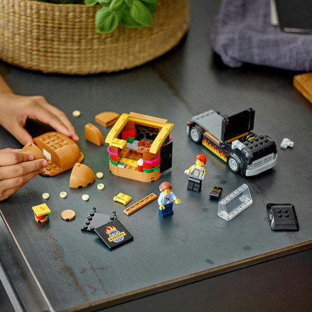 LEGO City Samochód food truck Ciężarówka z burgerami 60404 Auto Fast Food