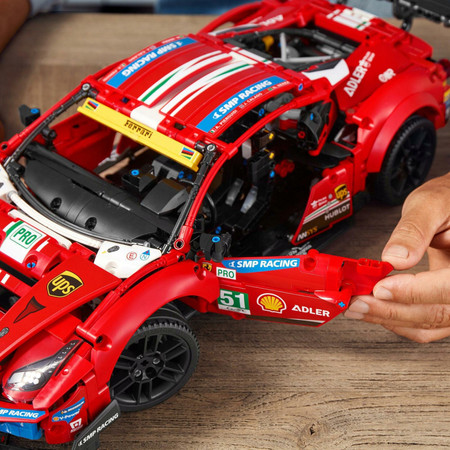 LEGO Samochód Wyścigowy Ferrari 488 GTE Duży 1682e 42125