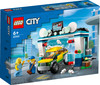 LEGO City 60362 Auto Samochód Myjnia Obrotowe szczotki 2 Figurki Miasto
