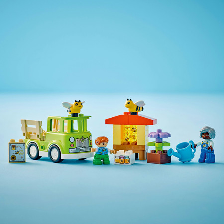 Duże klocki LEGO Duplo 10419 Opieka nad pszczołami i ulami Samochód Auto