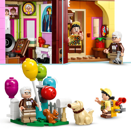 LEGO Disney 43217 Dom z bajki Odlot