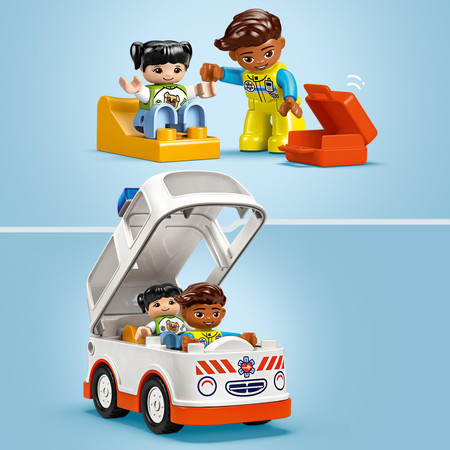 LEGO 10447 Duplo - Karetka z kierowcą Ambulans Ratownik Pogotowie