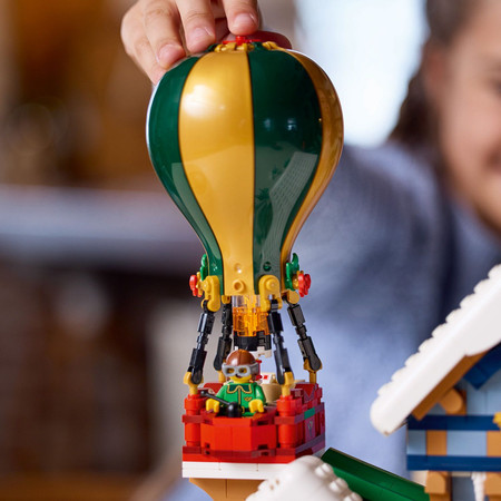 LEGO ICONS 10339 Poczta Świętego Mikołaja