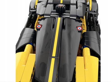 LEGO Technic Samochód Wyścigowy Bolid Bugatti 42151