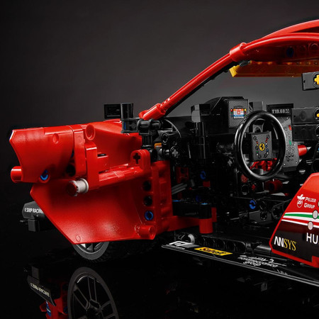 LEGO Samochód Wyścigowy Ferrari 488 GTE Duży 1682e 42125
